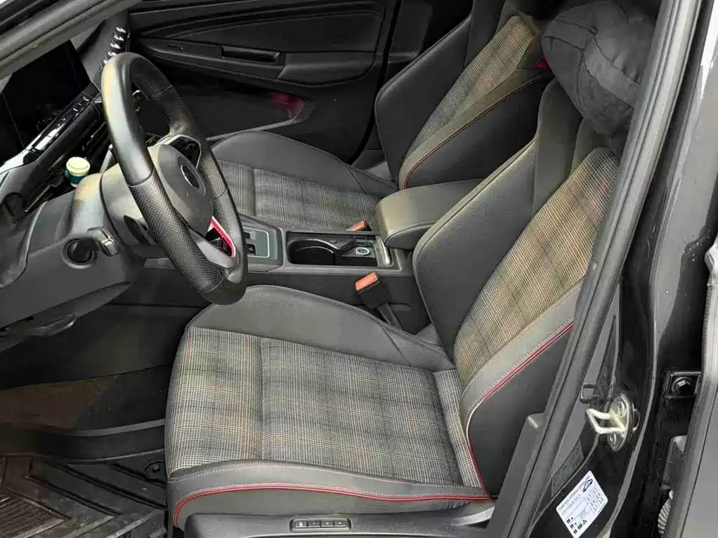 Volkswagen Golf GTI — миниатюра 19