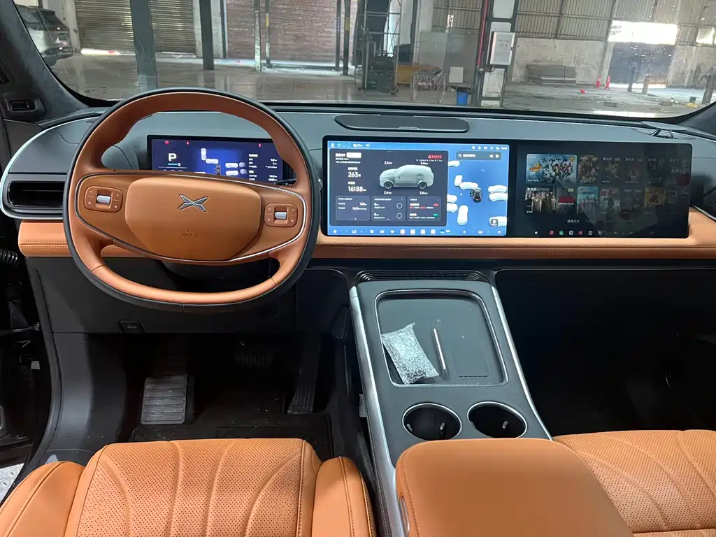 XPeng G9 — миниатюра 13