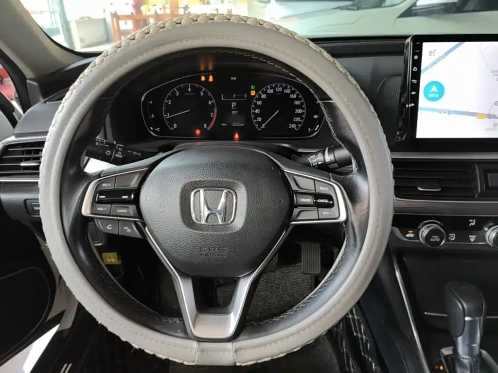 Honda Accord — миниатюра 11