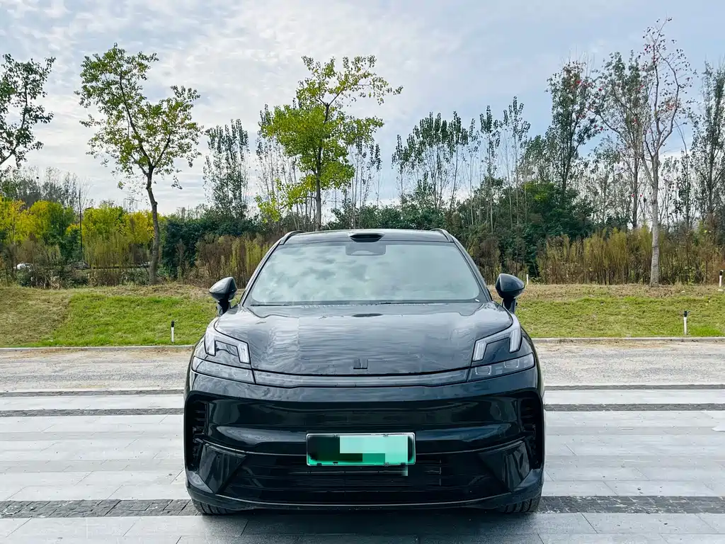 Lynk & Co 08 EM-P — миниатюра 2