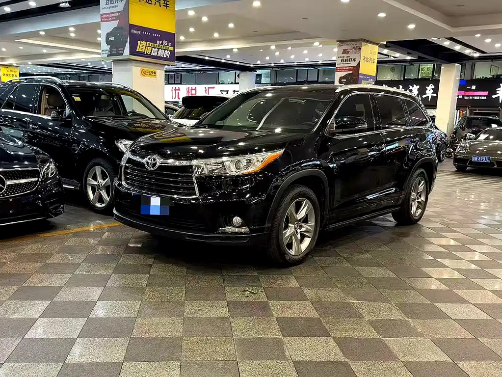 Toyota Highlander 2015