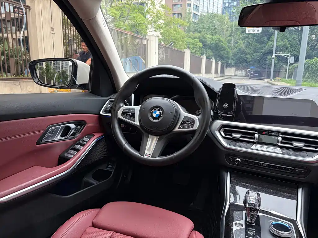 BMW 3 Series — миниатюра 24