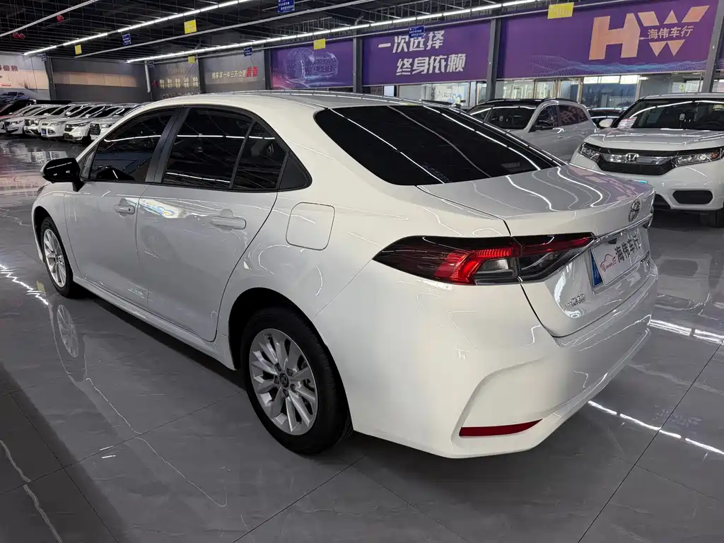 Toyota Corolla — миниатюра 5