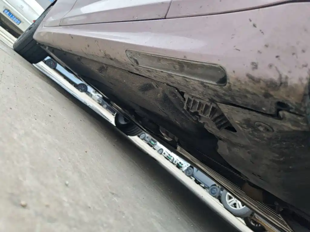 BMW 5 Series — миниатюра 21
