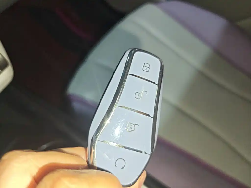 BYD Dolphin — миниатюра 9