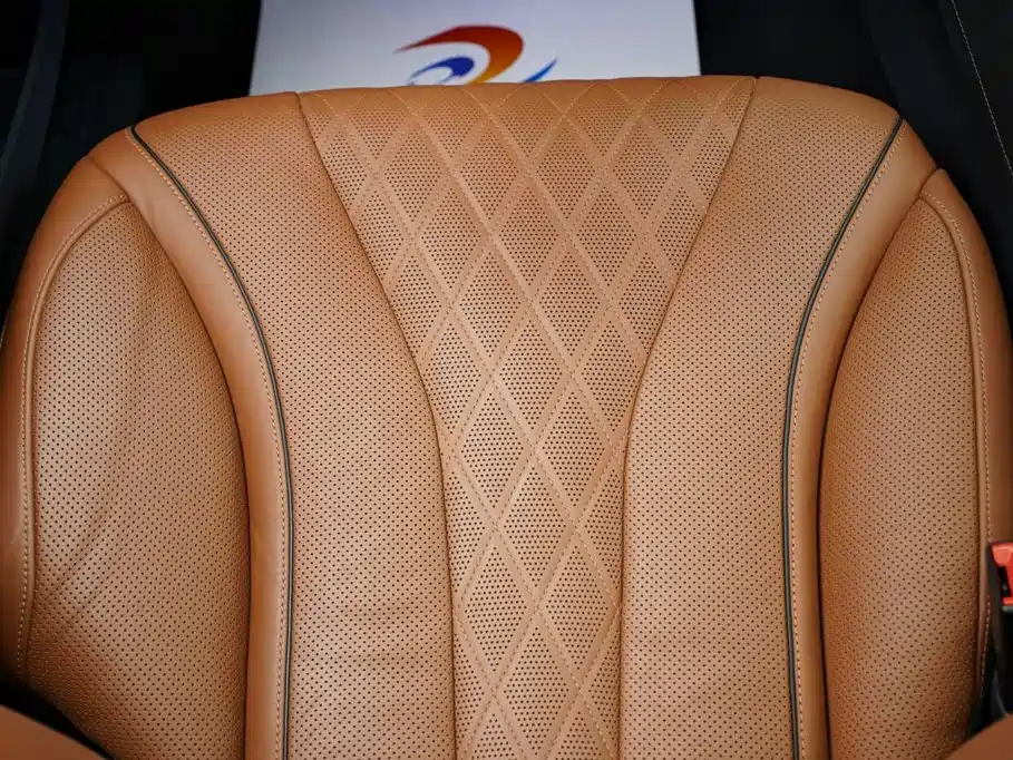 Mercedes-Benz S-Class — миниатюра 35
