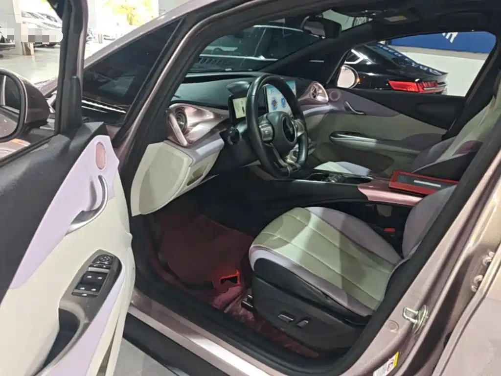 BYD Dolphin — миниатюра 16