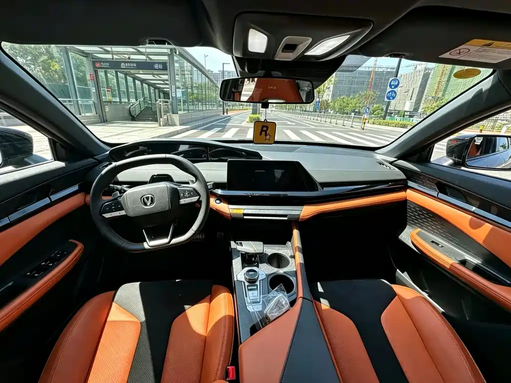 Changan UNI-V — миниатюра 9