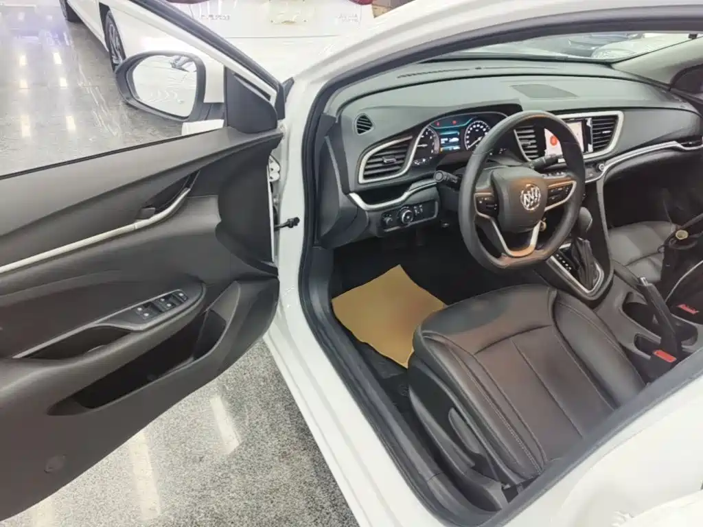 Buick Excelle — миниатюра 16
