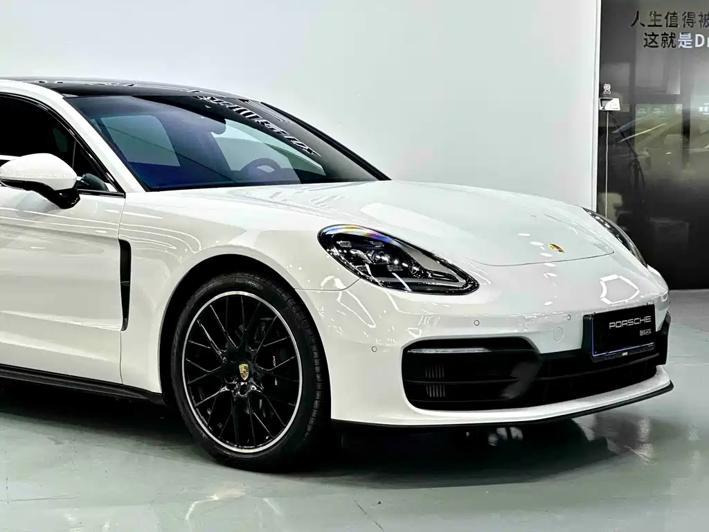 Porsche Panamera — миниатюра 11