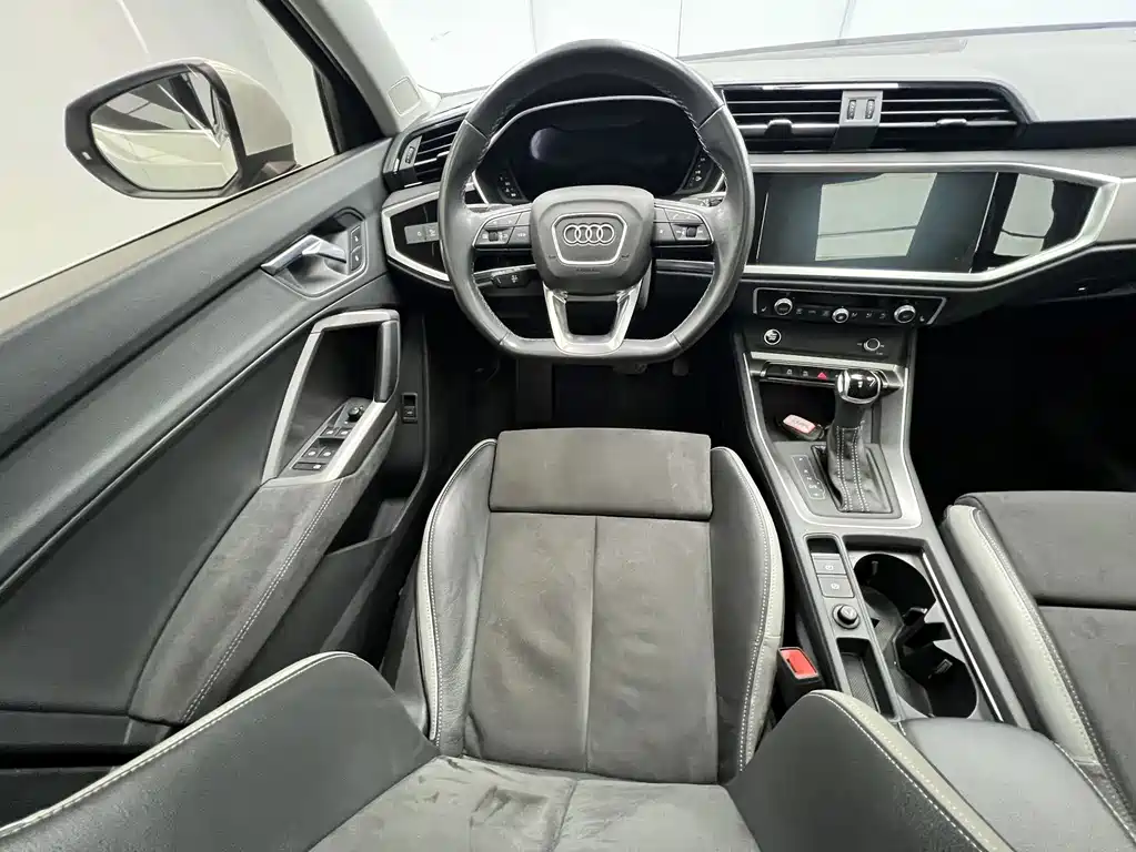 Audi Q3 — миниатюра 9