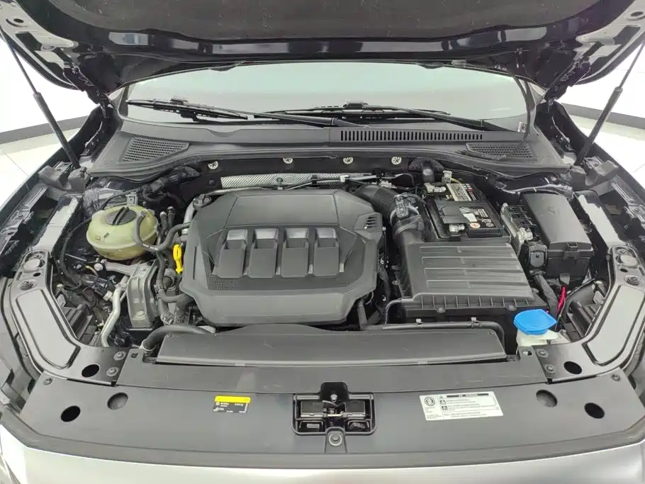 Volkswagen Passat — миниатюра 10