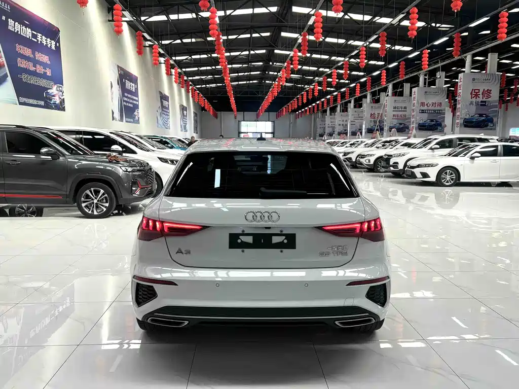 Audi A3 2022 Sportback 35 TFSI Fashion Sport