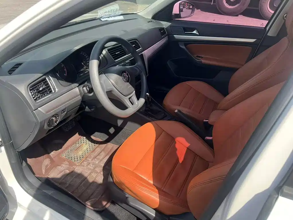 Volkswagen Lavida — миниатюра 9