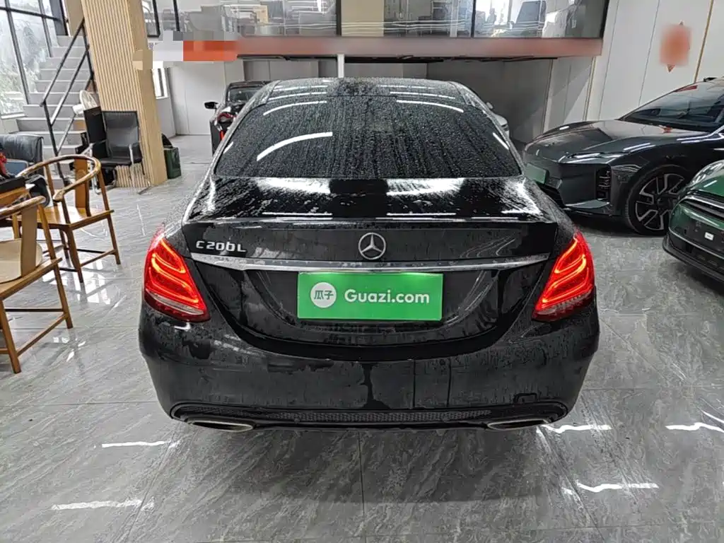 Mercedes-Benz C-Class — миниатюра 6