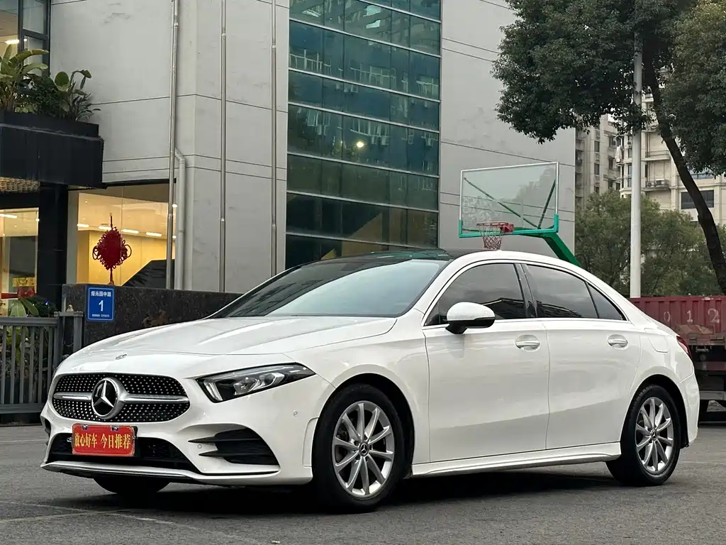 Mercedes-Benz A-Class — миниатюра 3