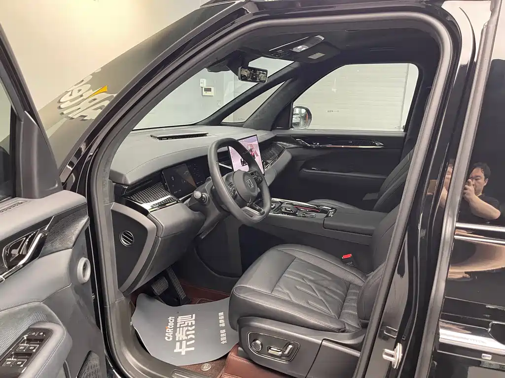 Zeekr 009 2024 мест Executive 108kWh