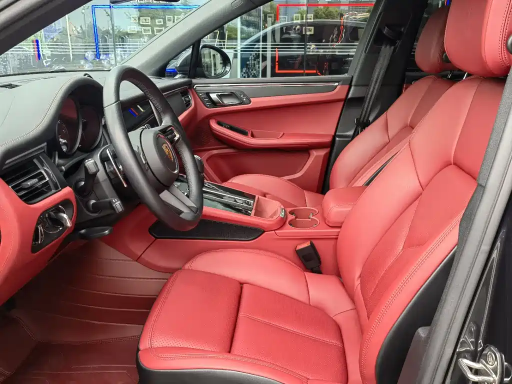 Porsche Macan — миниатюра 6
