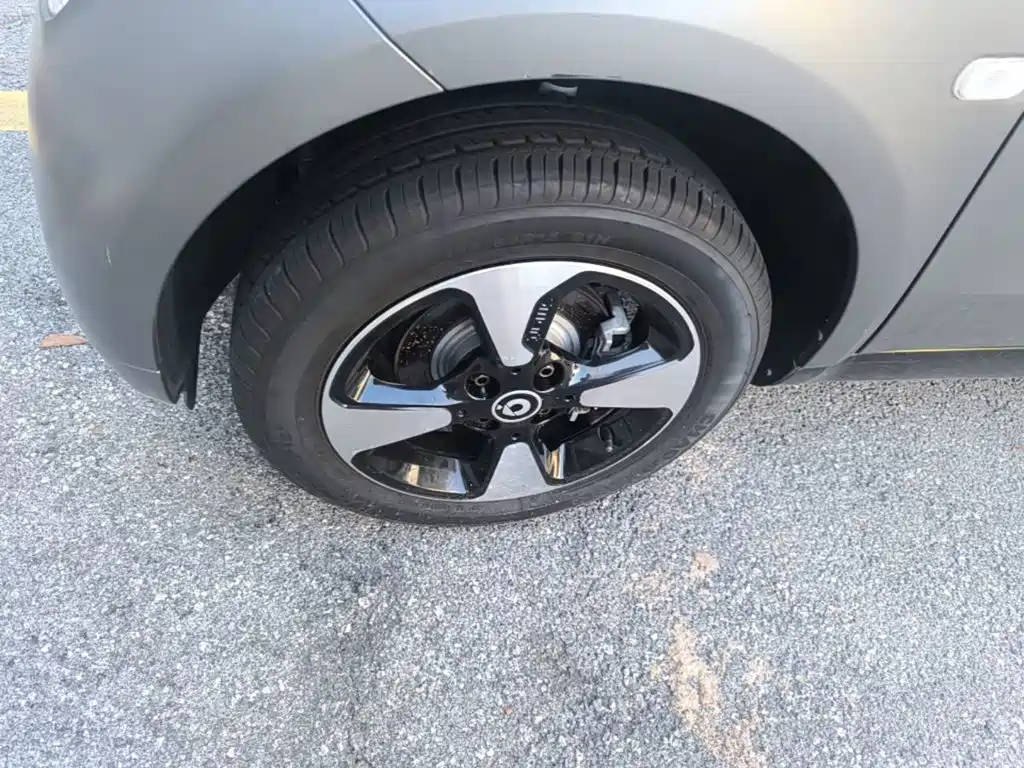 smart Smart Fortwo — миниатюра 23
