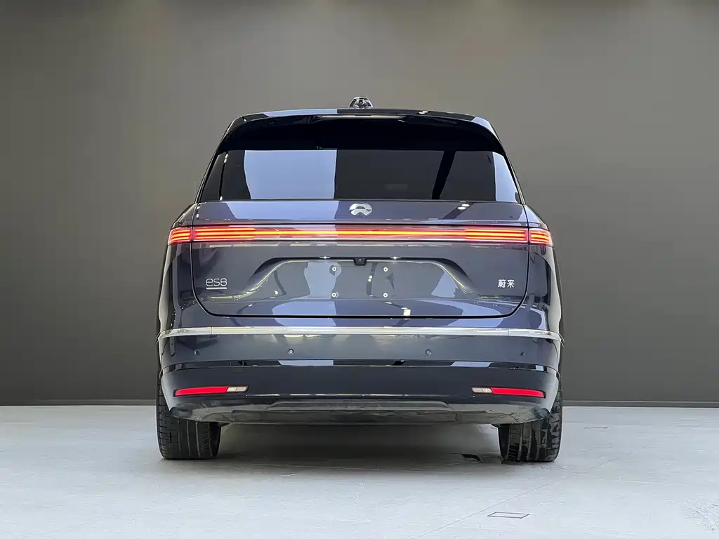 NIO ES8 2026 мест Executive