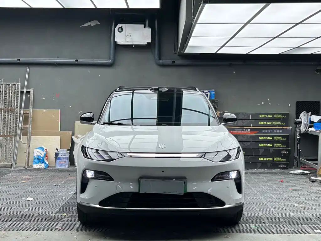 Leapmotor Leapmotor C11 — миниатюра 2