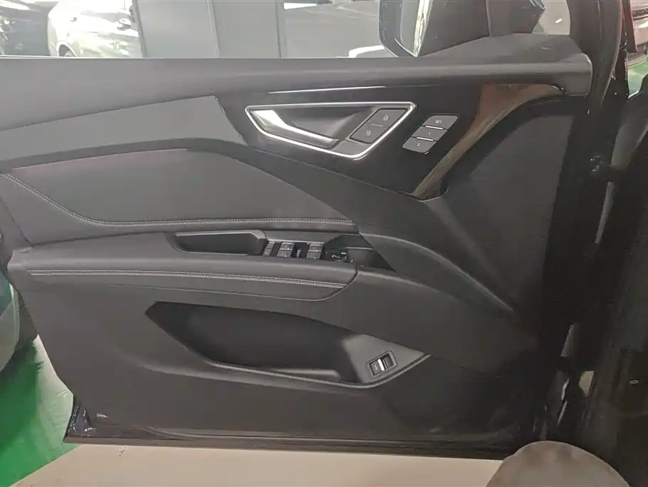 Audi Q4 e-tron 2024 40 e-tron