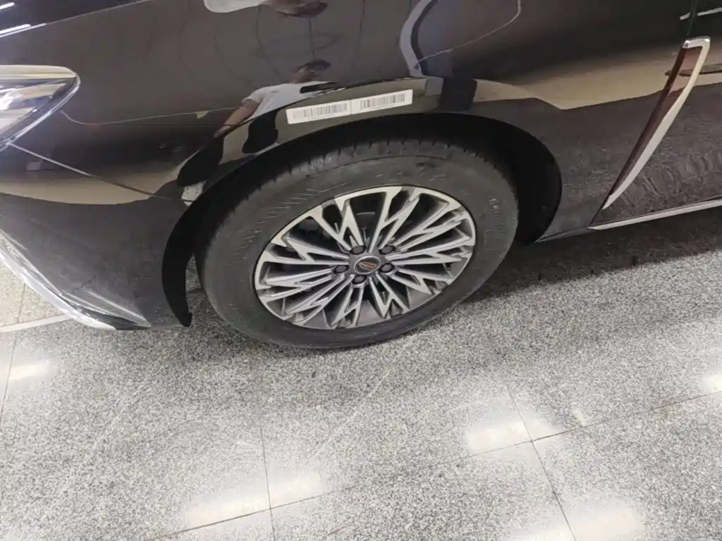 Hongqi Hongqi H5 — миниатюра 23