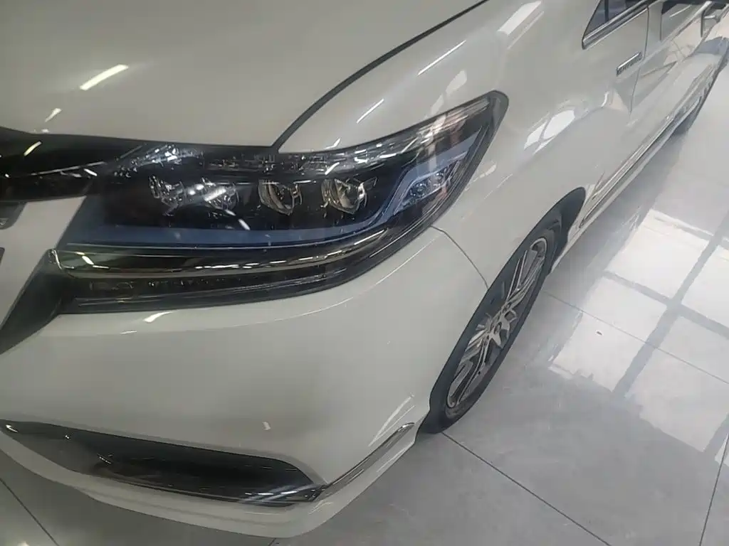 Honda Elysion — миниатюра 24