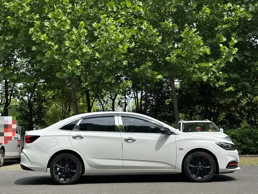 Chevrolet Monza 2019 Redline 320T DCT VI