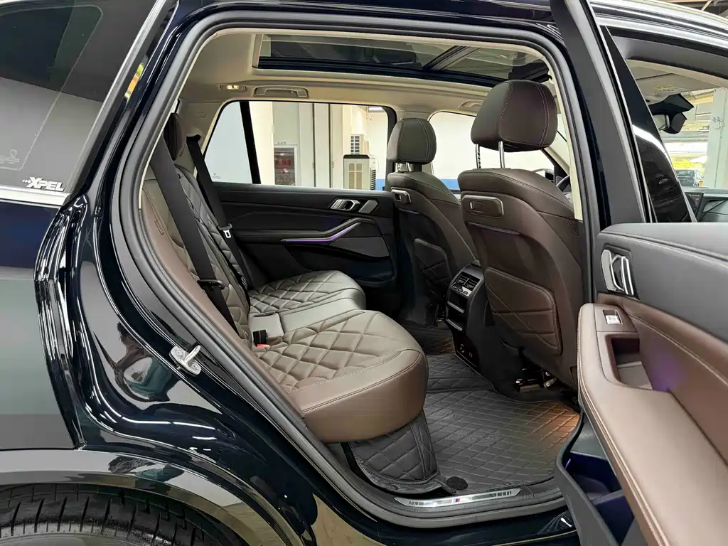 BMW X5 — миниатюра 24