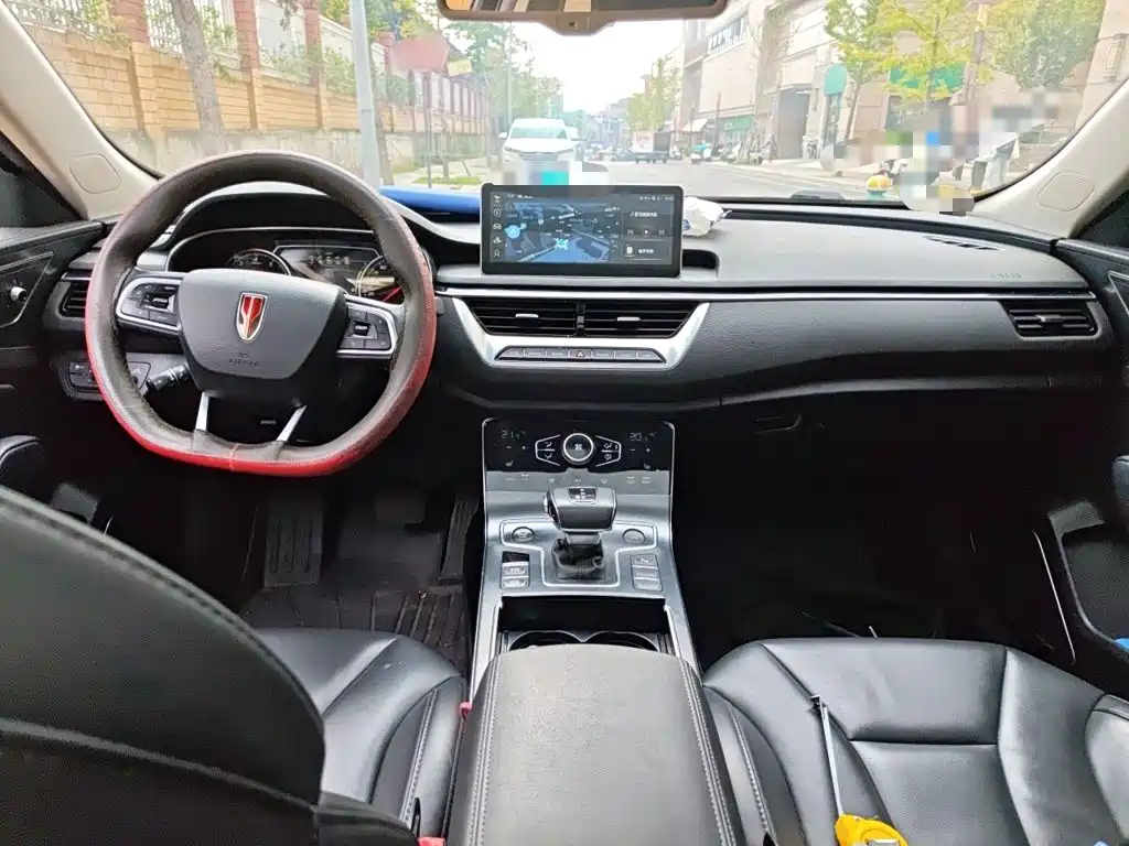 Hongqi Hongqi H5 — миниатюра 10