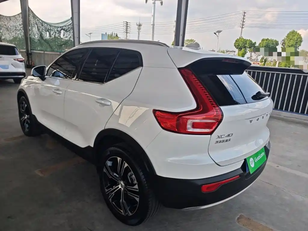Volvo XC40 — миниатюра 5