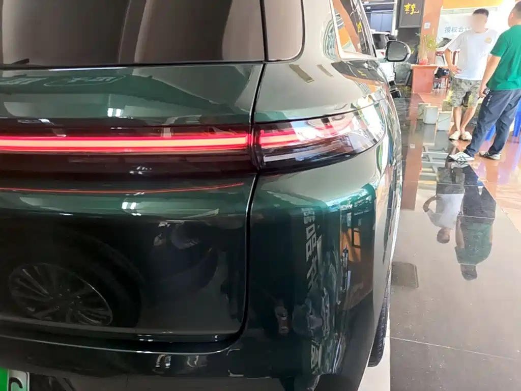 Li Auto Li L8 — миниатюра 8