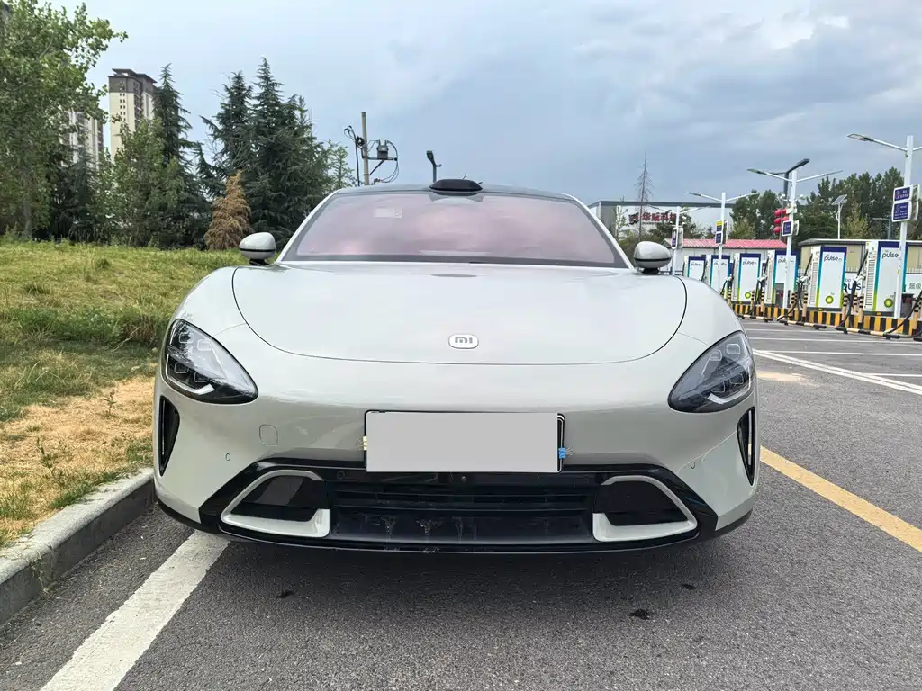 Xiaomi SU7 — миниатюра 2