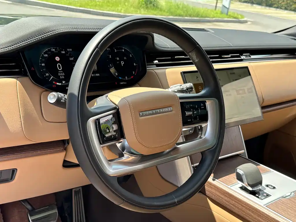 Land Rover Range Rover — миниатюра 11