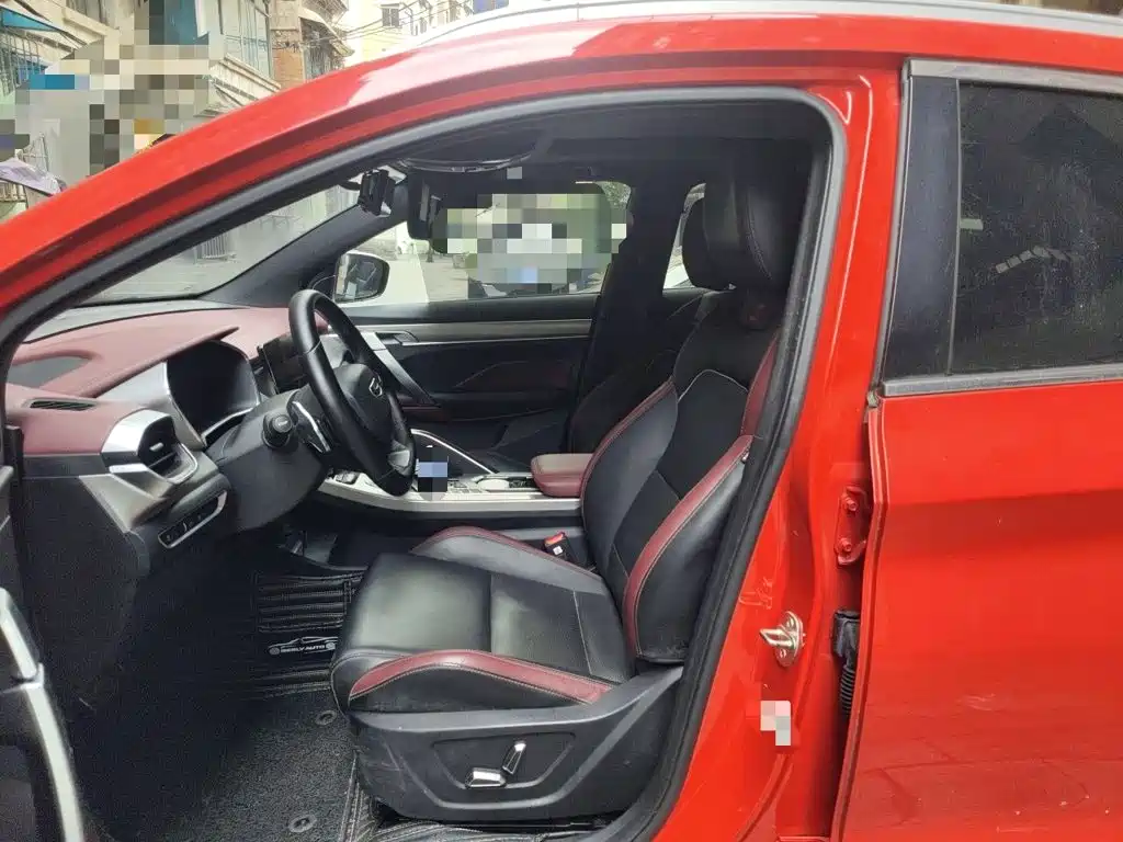 Geely Binyue — миниатюра 11