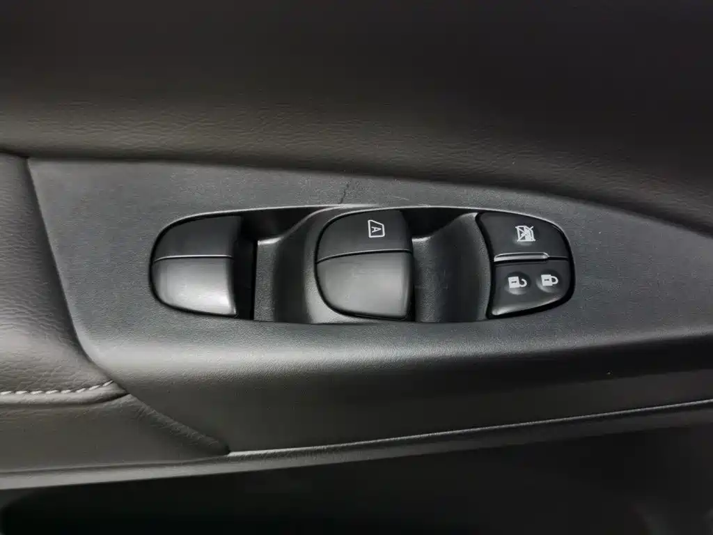 Nissan Sylphy — миниатюра 9