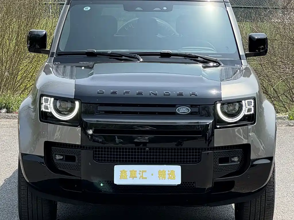 Land Rover Land Rover Defender 2024 110 3.0T P400 X