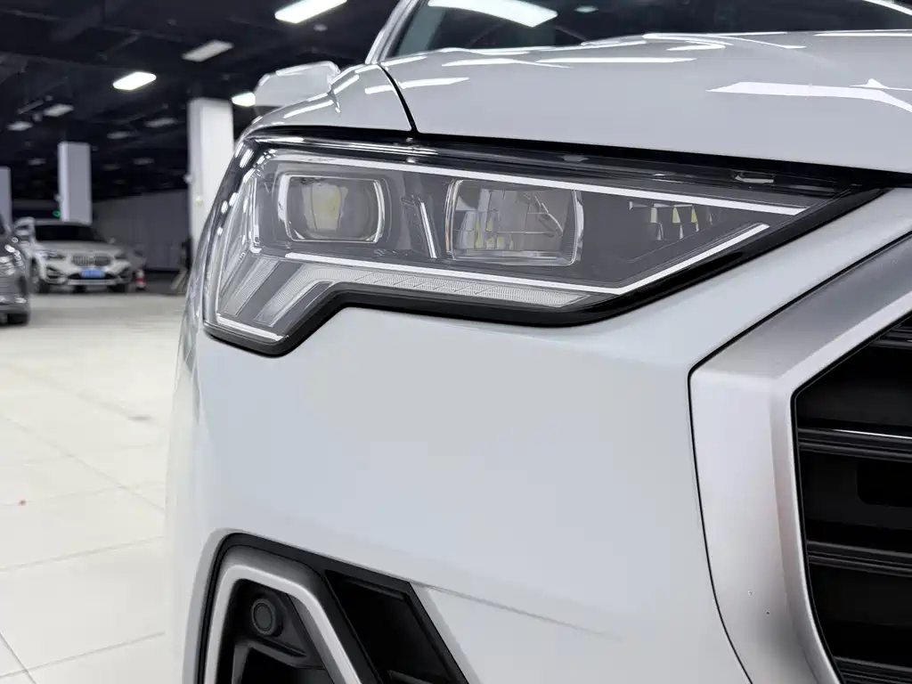 Audi Q3 2022 35 TFSI Fashion