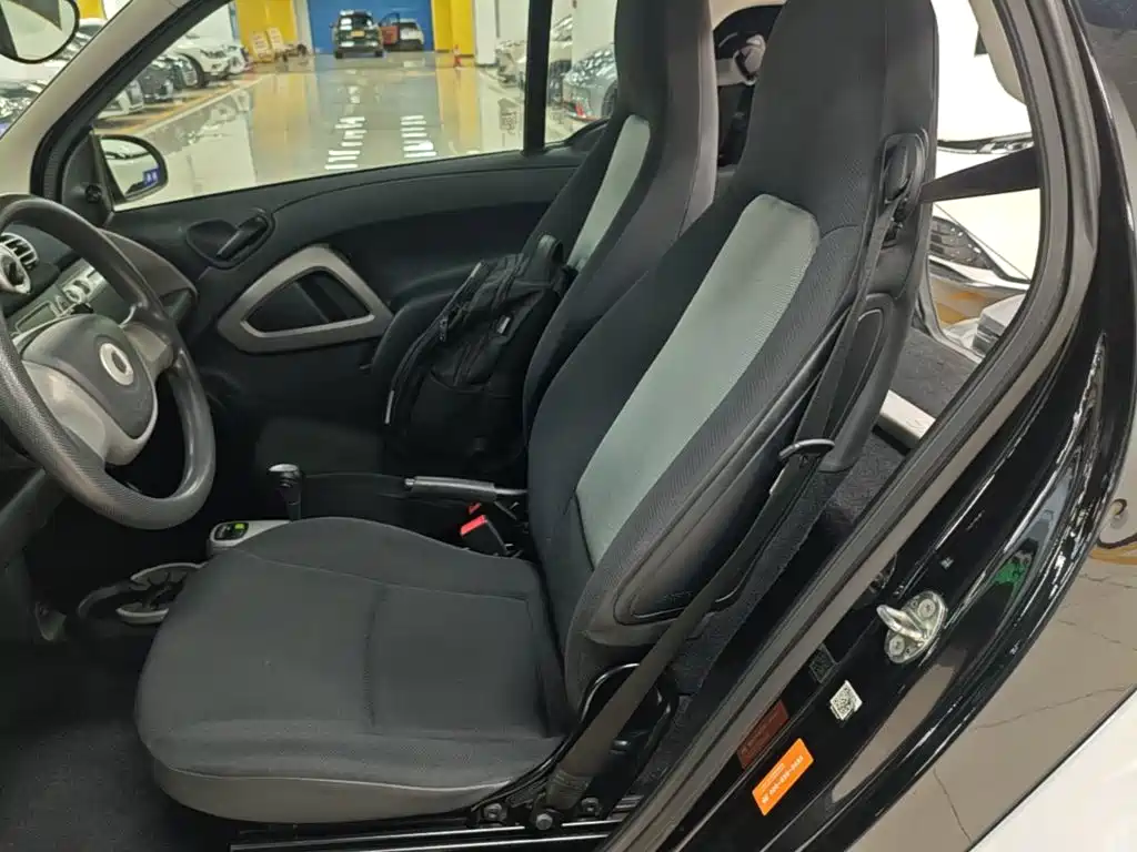 smart Smart Fortwo — миниатюра 17