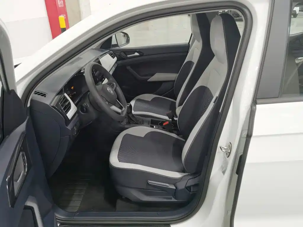 Volkswagen Tharu — миниатюра 10