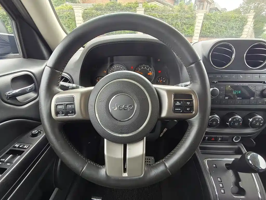 Jeep Patriot — миниатюра 12