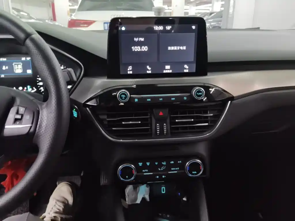 Ford Focus — миниатюра 13