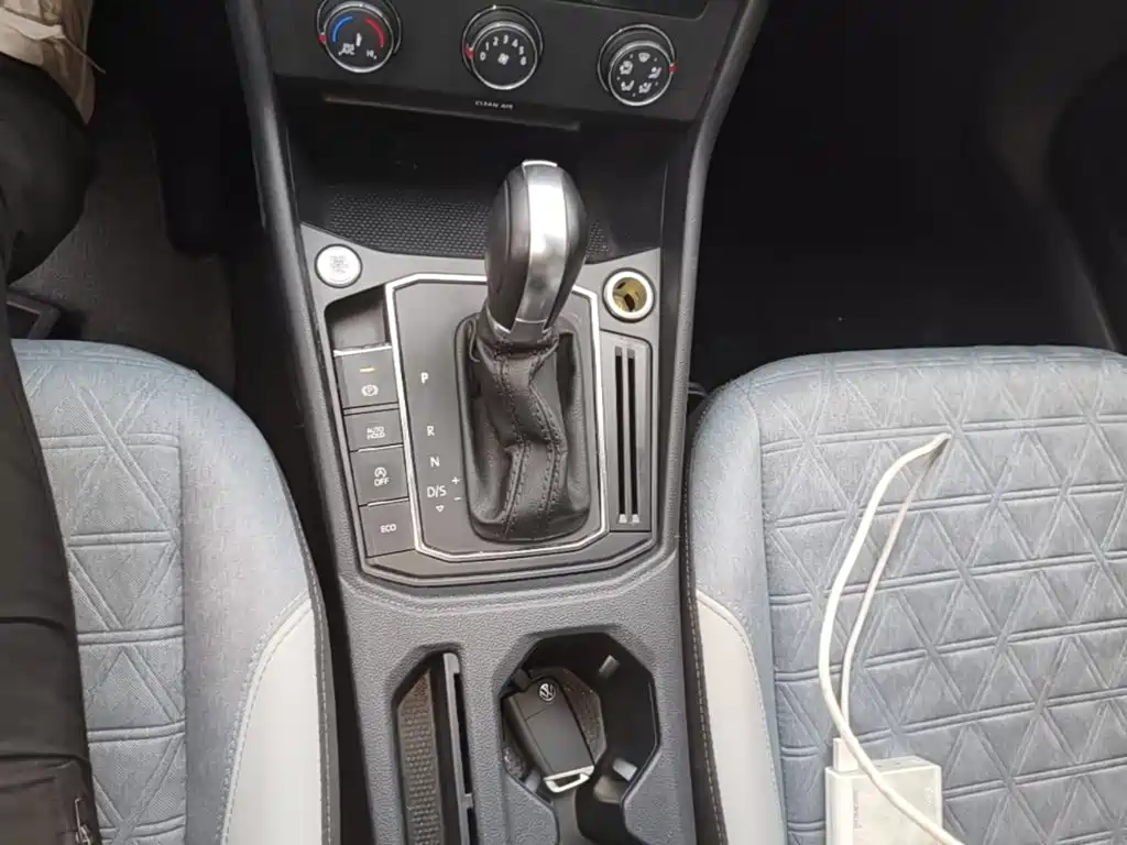 Volkswagen Lavida — миниатюра 14