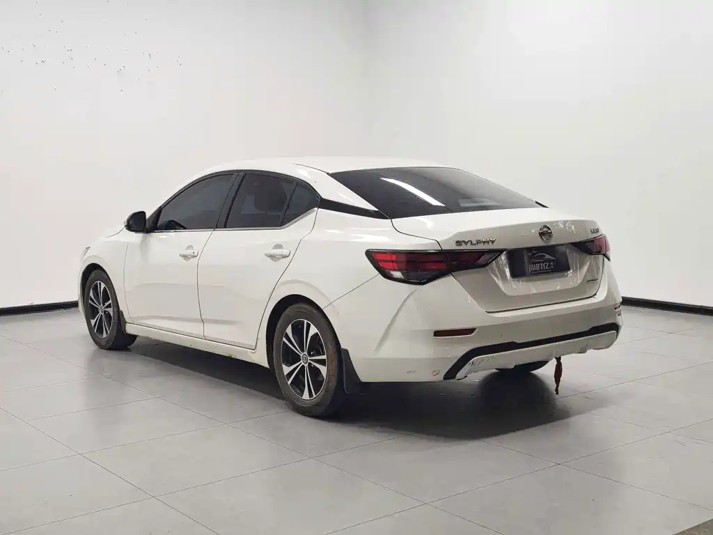 Nissan Sylphy — миниатюра 3