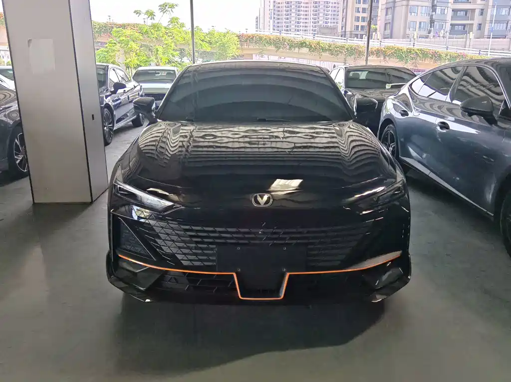 Changan UNI-V — миниатюра 2