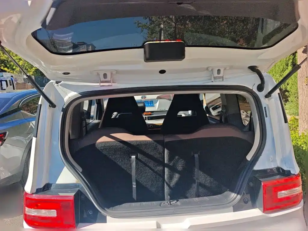 Wuling MINIEV — миниатюра 15