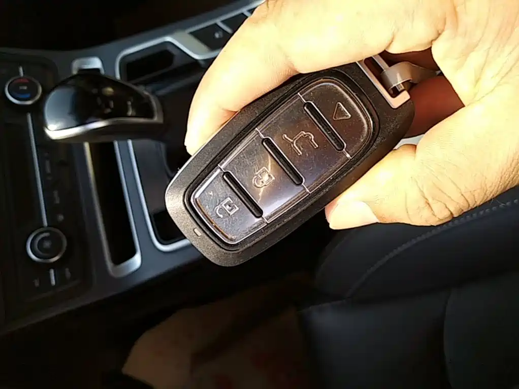 Geely Emgrand — миниатюра 9