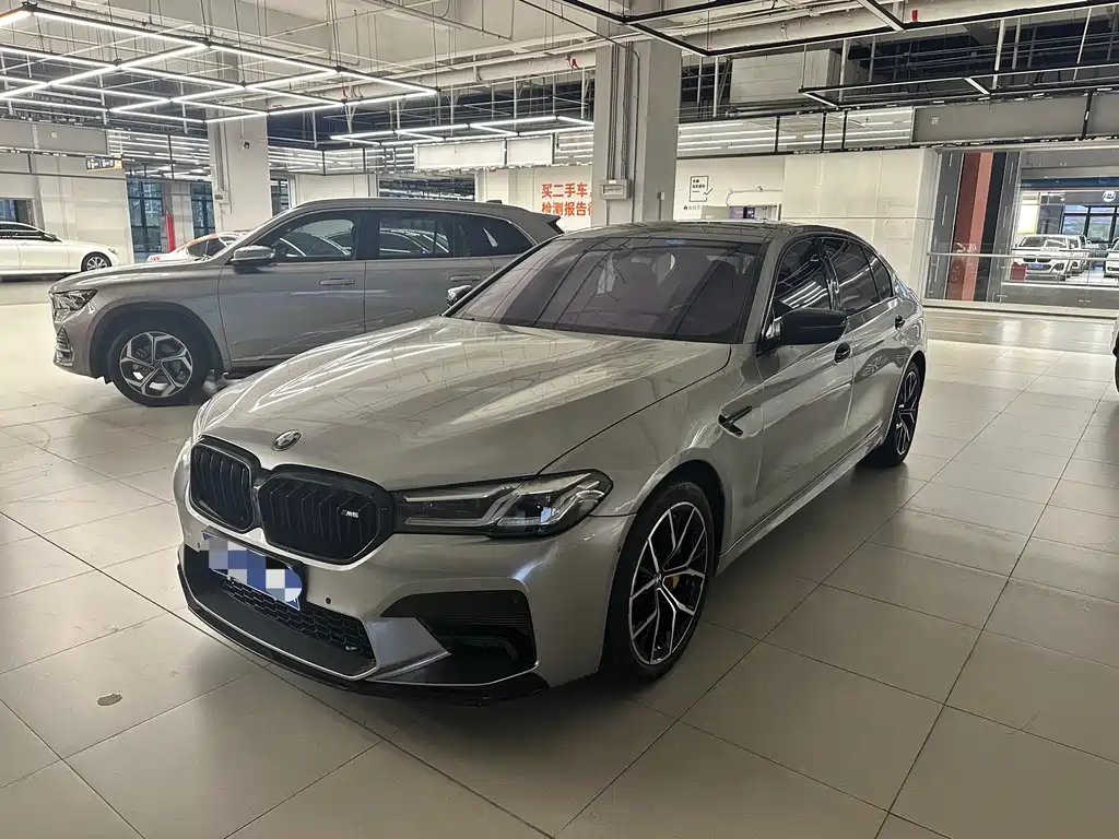 BMW 5 Series 2023