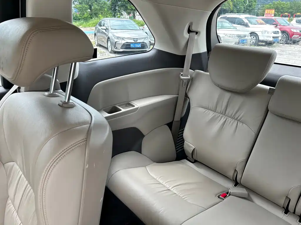 Honda Odyssey — миниатюра 17